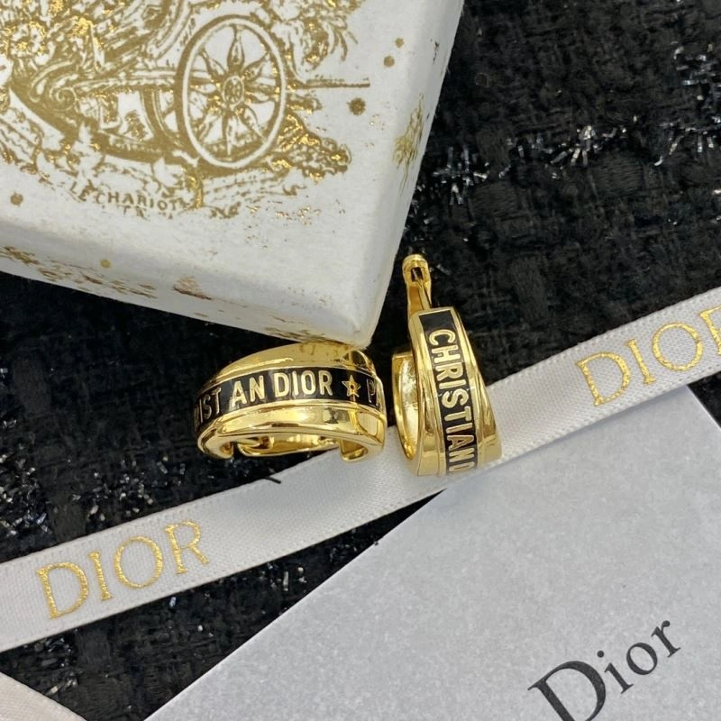 Christian Dior Earrings Lightweight 236339