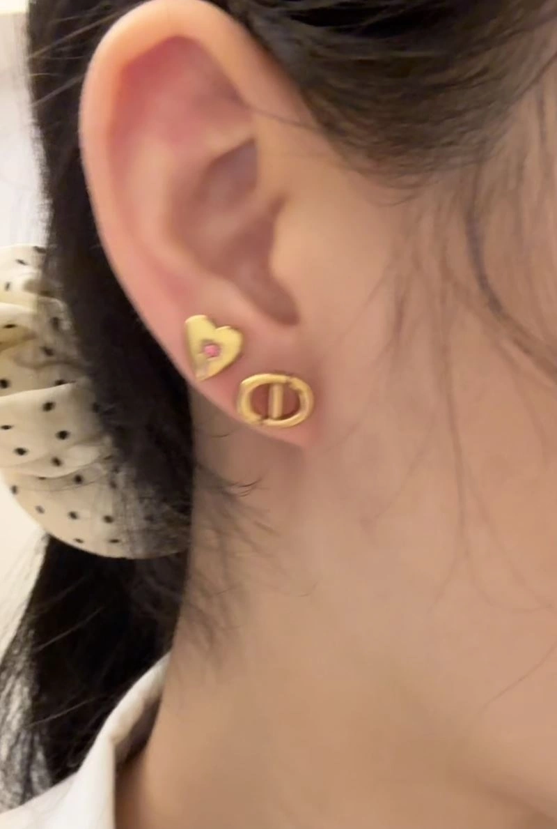 Christian Dior Earrings WaterResistant 236348