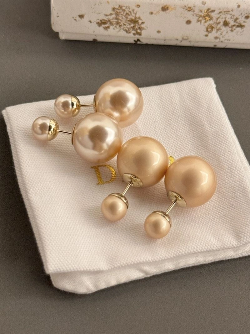 Durable Christian Dior Earrings 236302