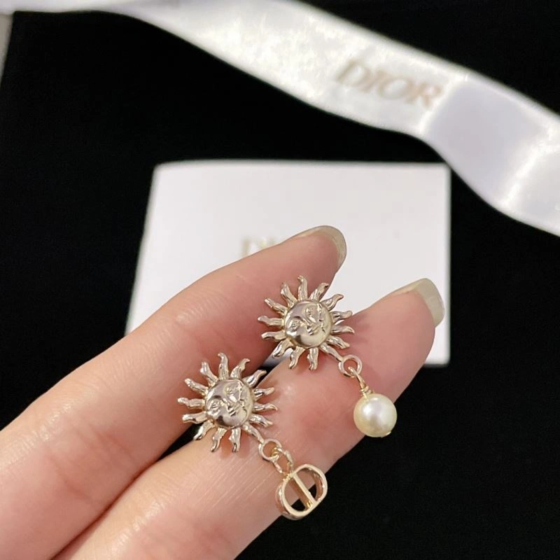 Christian Dior Earrings EasyCare 236322