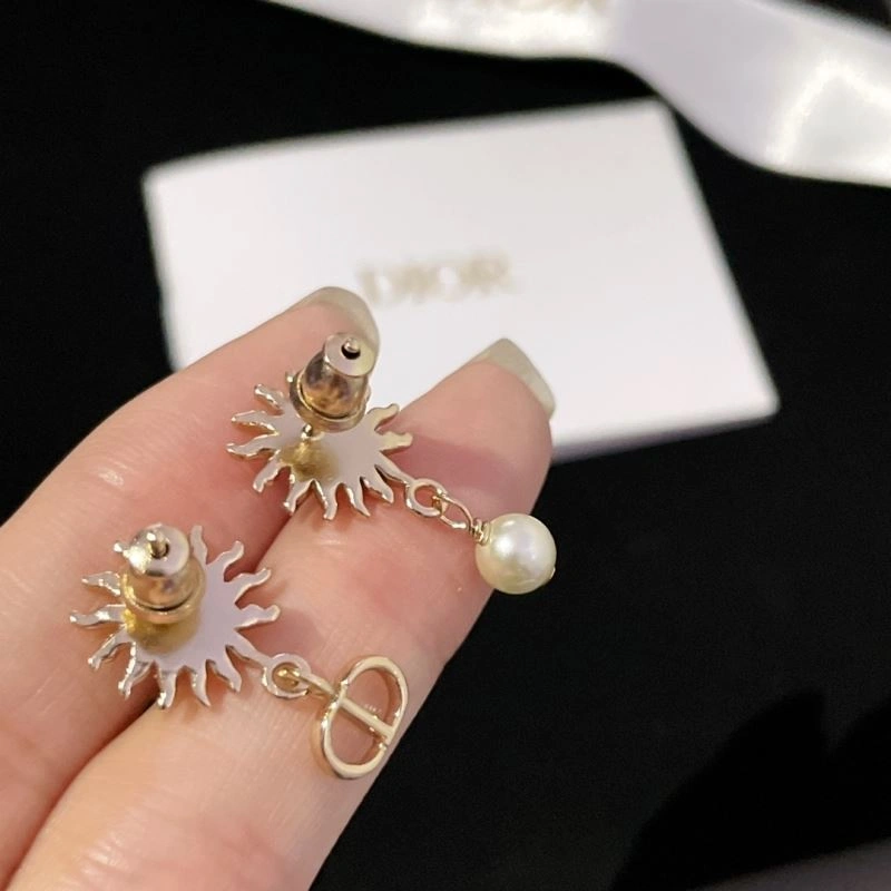 Christian Dior Earrings EasyCare 236322