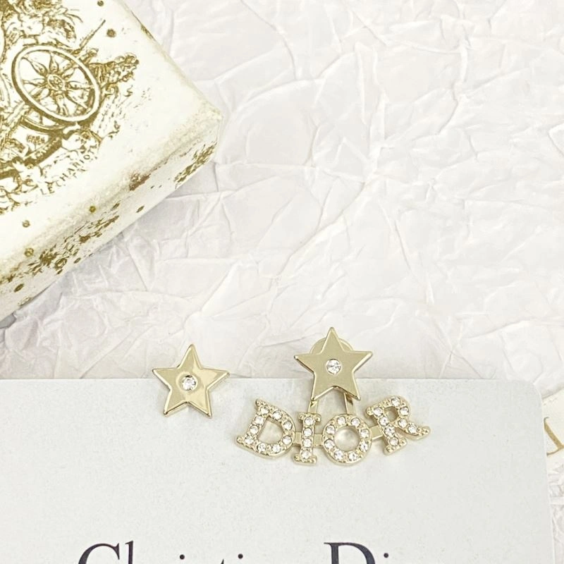Christian Dior Earrings Elegant 236301
