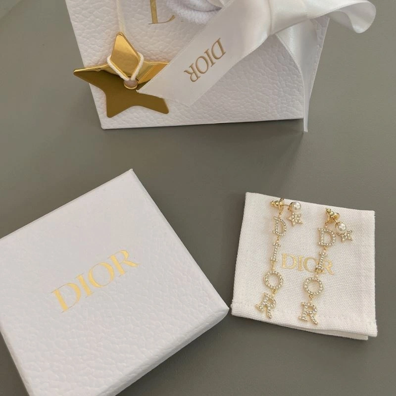 Affordable Christian Dior Earrings 236282