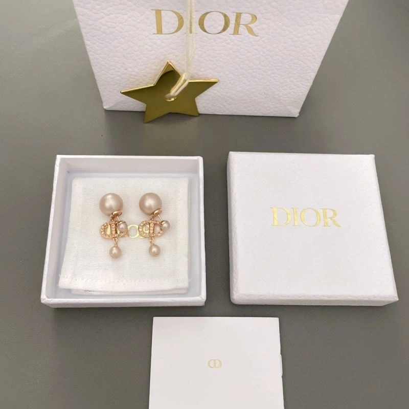 TimelessDesign Christian Dior Earrings 236112