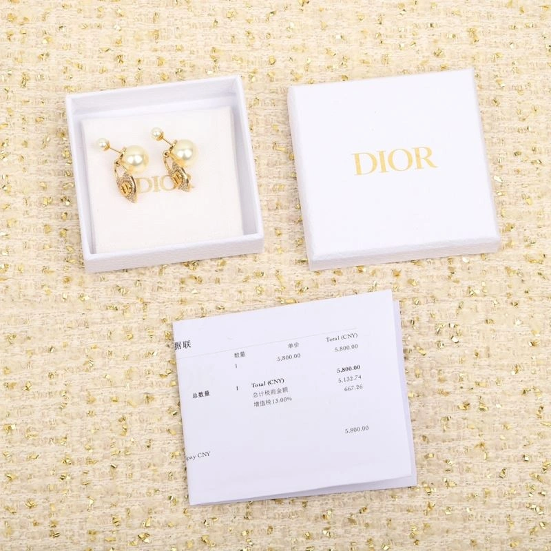 Christian Dior Earrings Effortless 235593