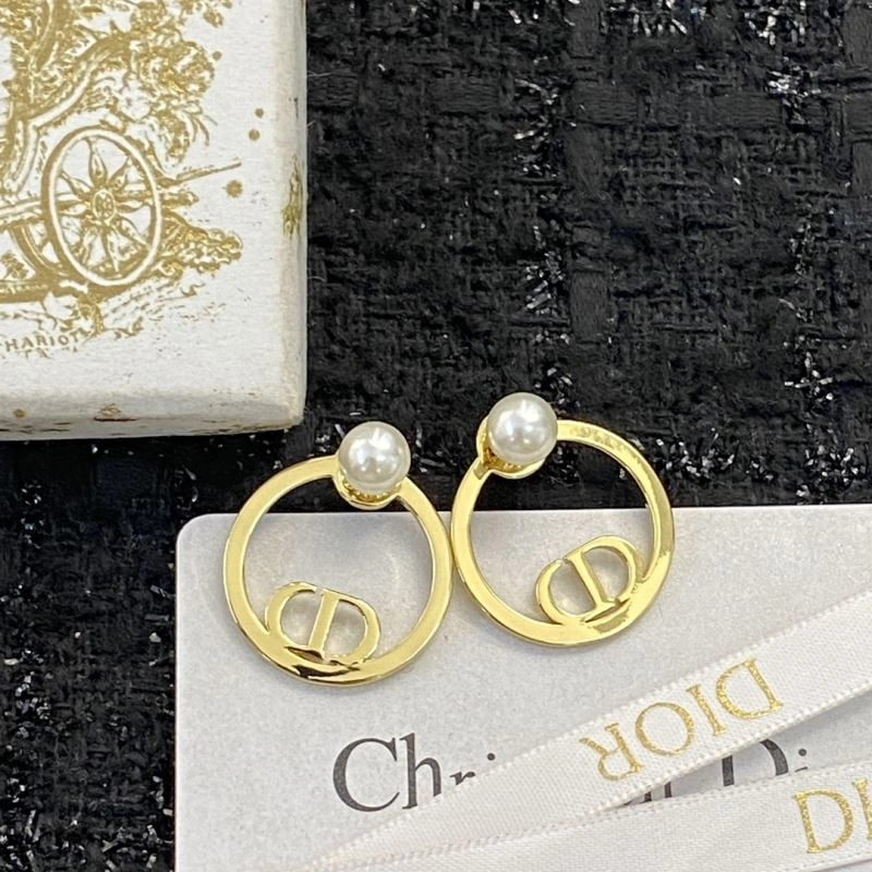 Fashionable Christian Dior Earrings 235533