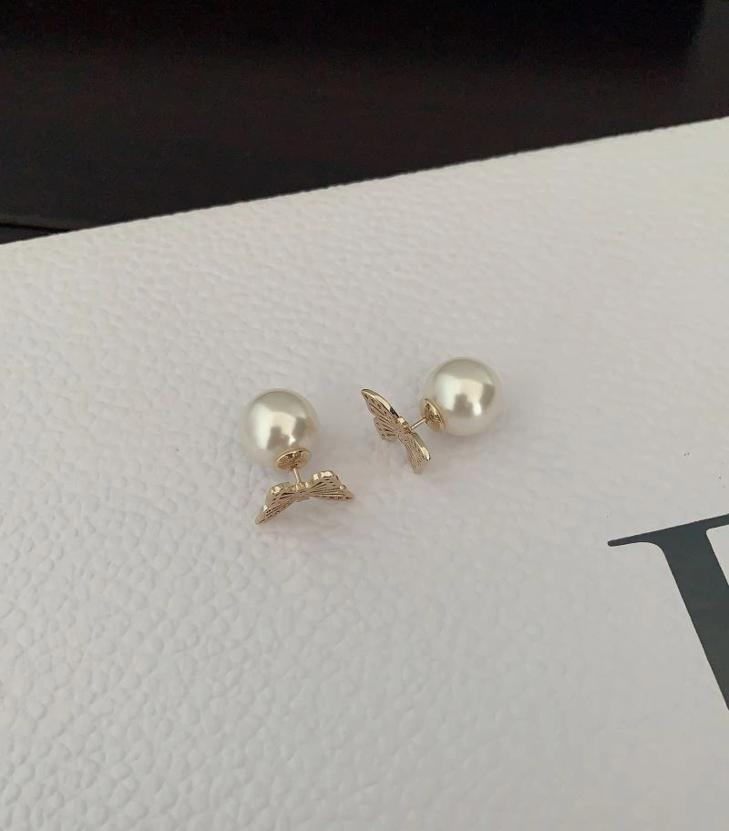 StreetReady Christian Dior Earrings 235307