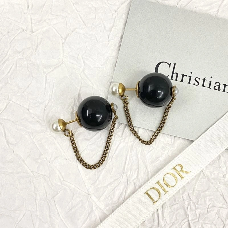 Christian Dior Earrings WrinkleFree 235309