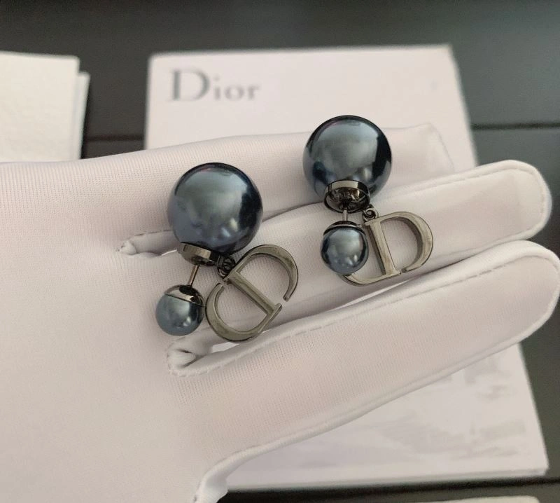Christian Dior Earrings RelaxedFit 235306