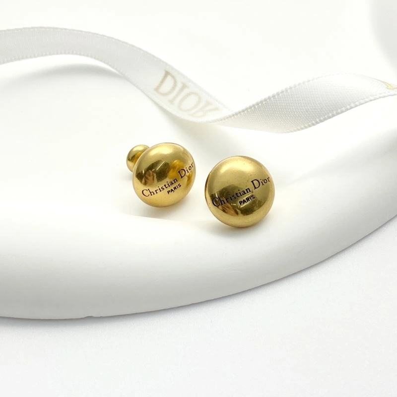 Christian Dior Earrings Trendsetting 235302