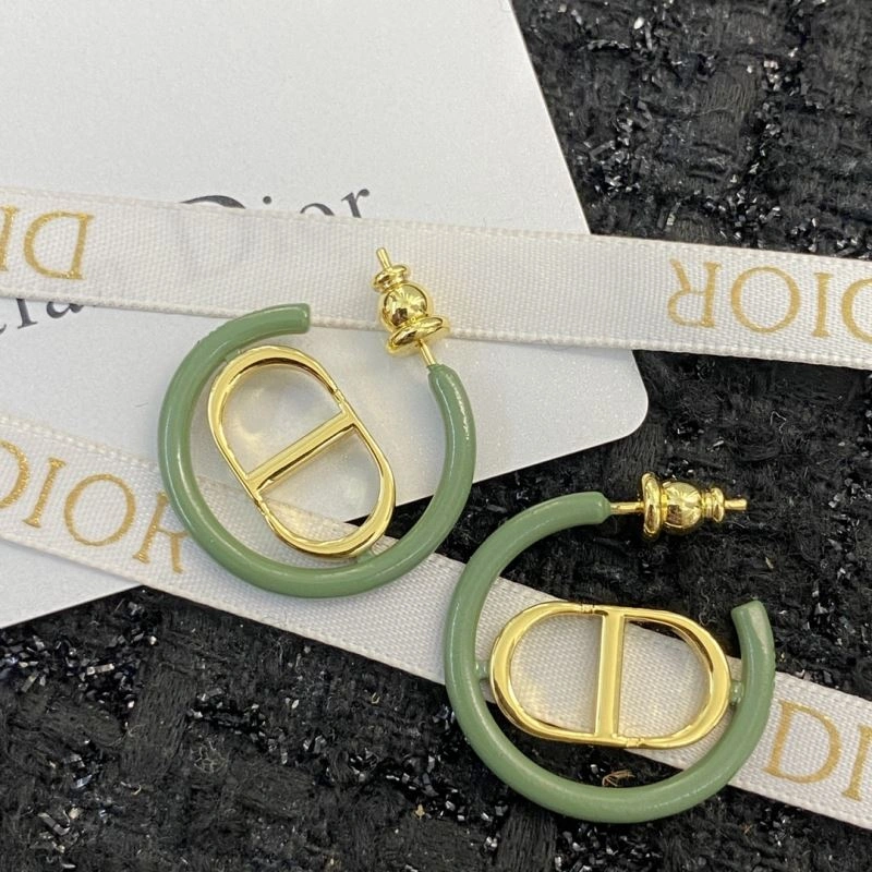 Cozy Christian Dior Earrings 235300