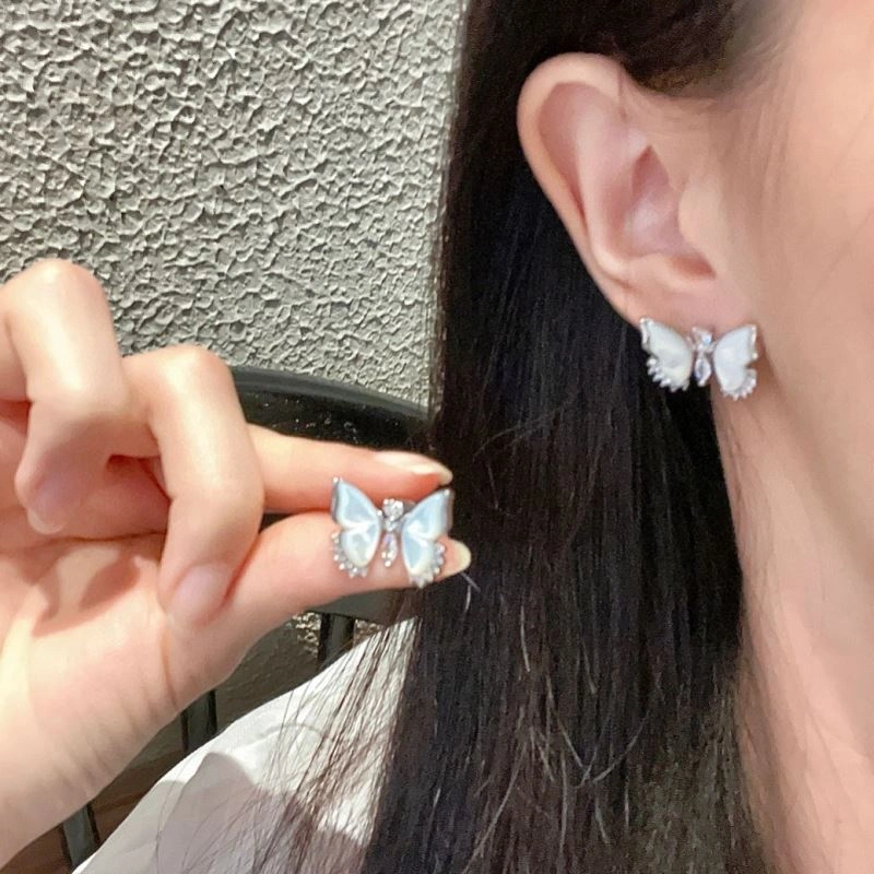 Christian Dior Earrings UrbanStyle 235299