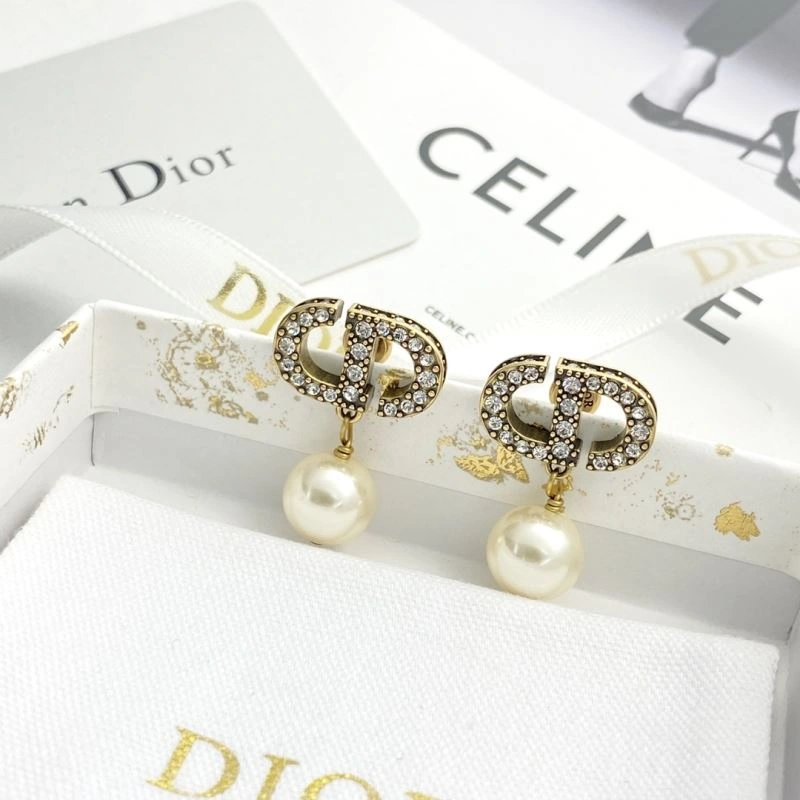 TravelReady Christian Dior Earrings 235085