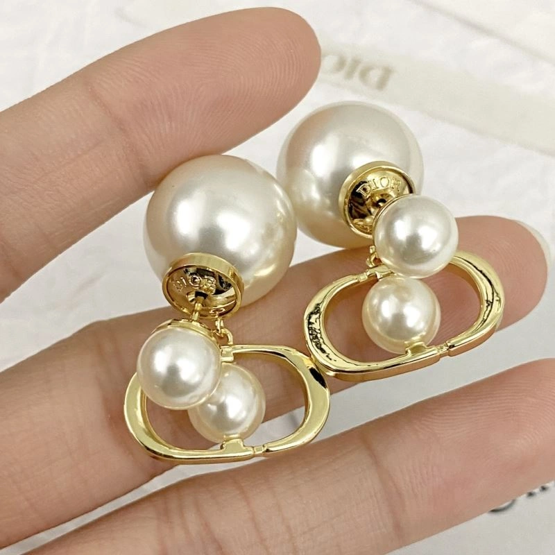 Christian Dior Earrings Vibrant 235079