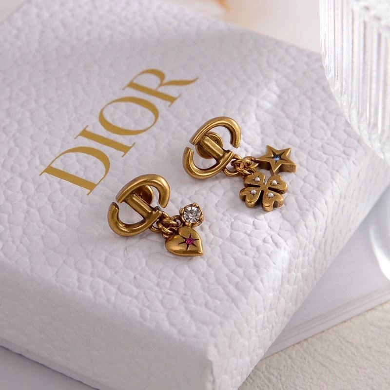 Christian Dior Earrings Timeless 235057