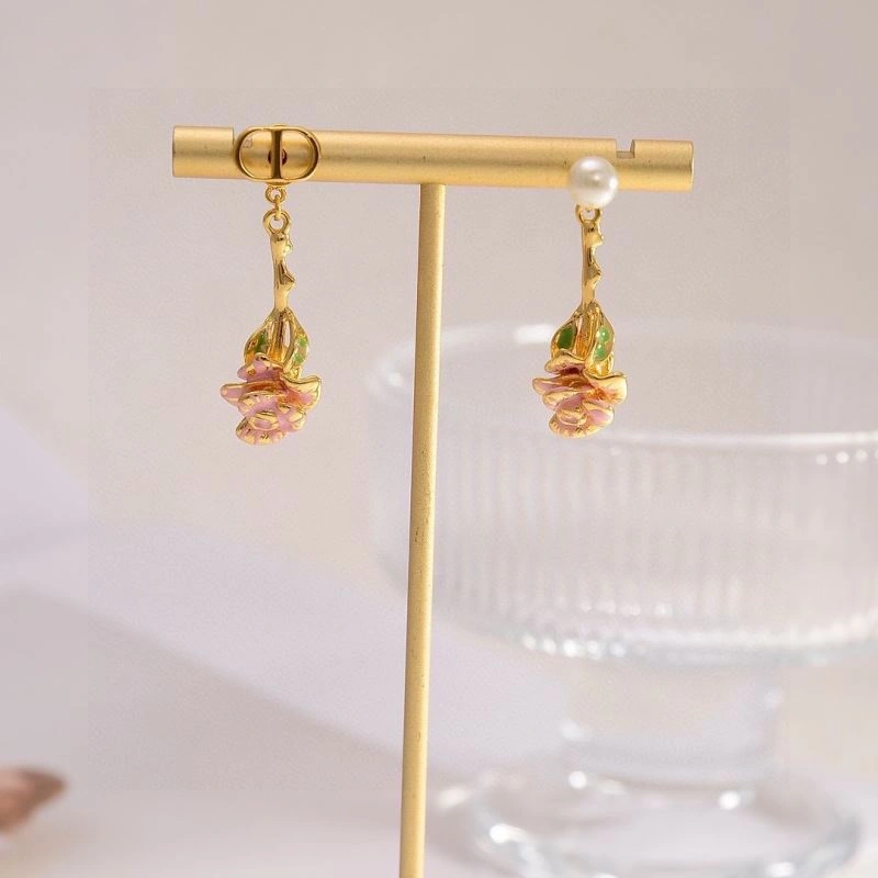Christian Dior Earrings Bold 235046