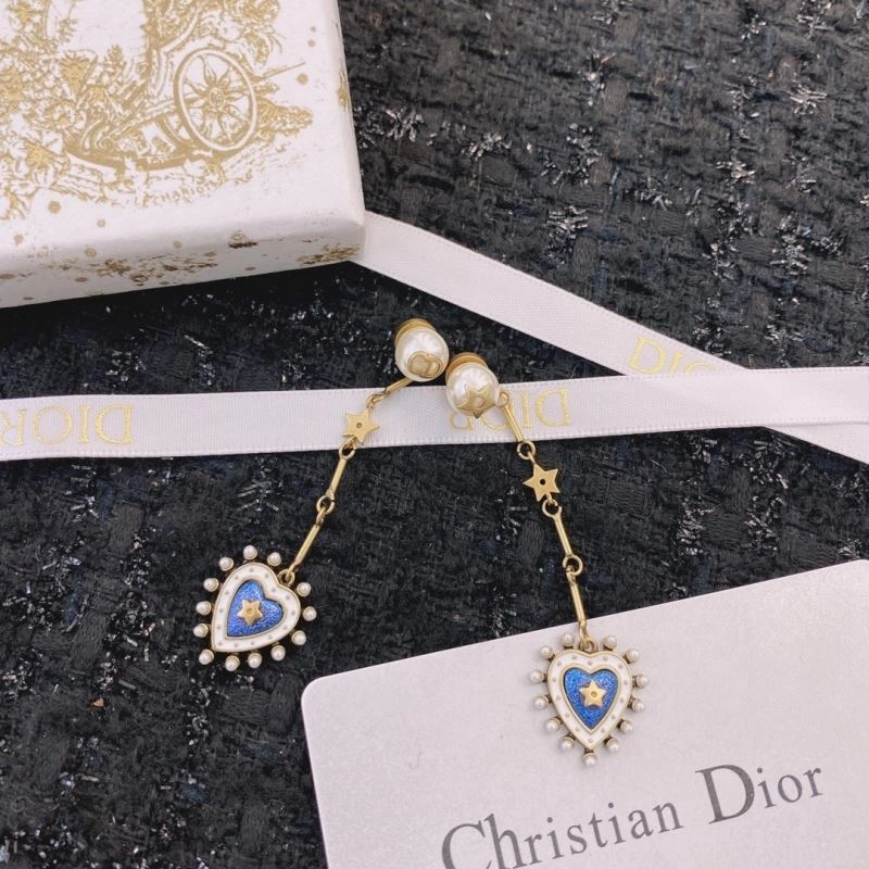 Efficient Christian Dior Earrings 234951