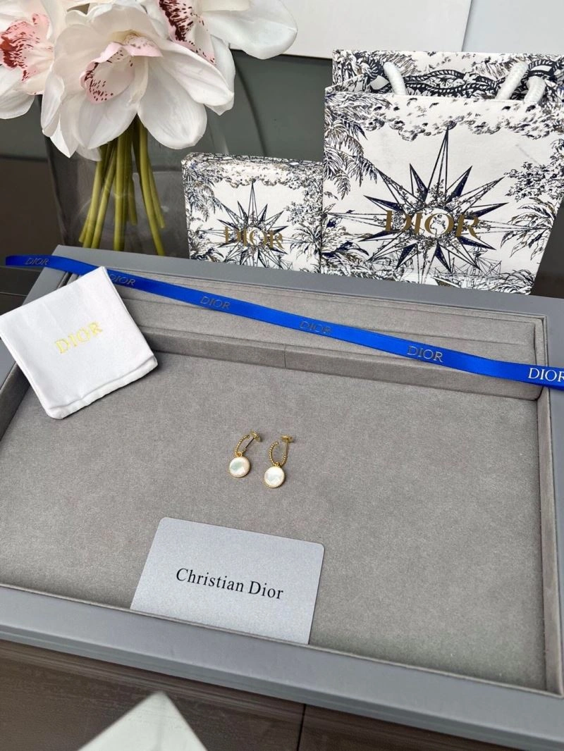 Christian Dior Earrings SmoothTexture 234870