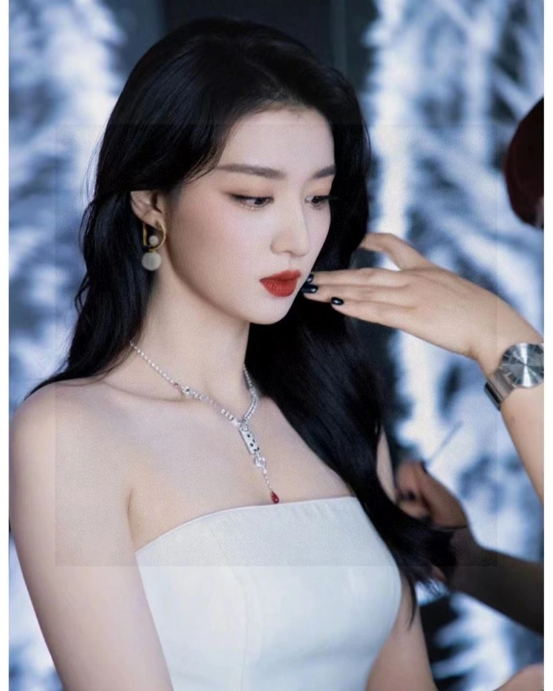 Christian Dior Earrings AllSeason 234590