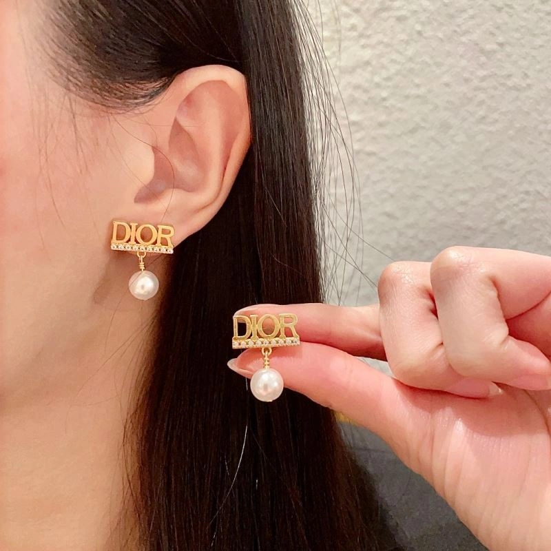 FreshLook Christian Dior Earrings 234557