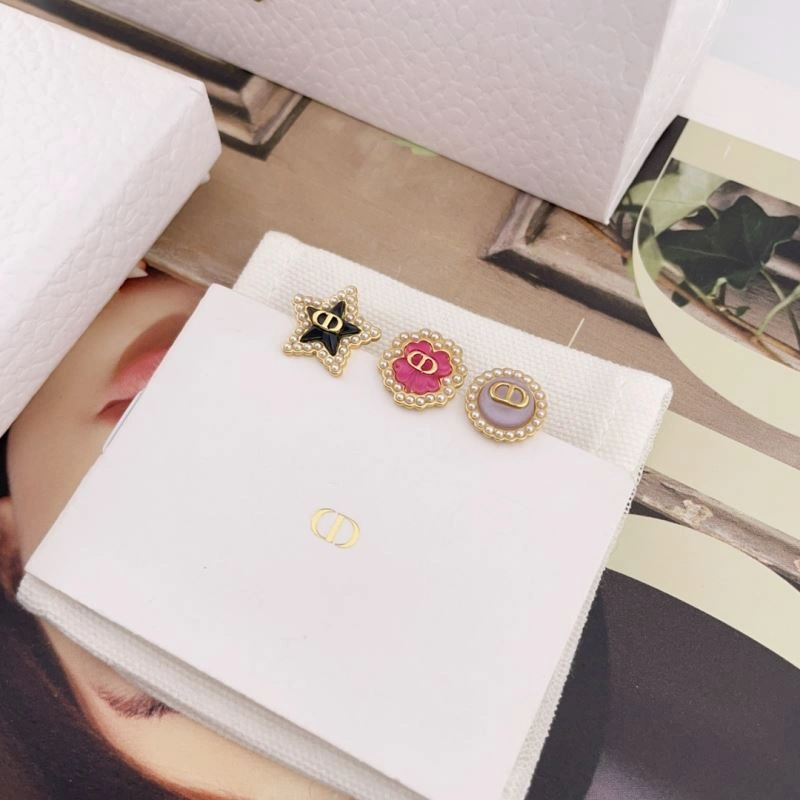 Youthful Christian Dior Earrings 234505