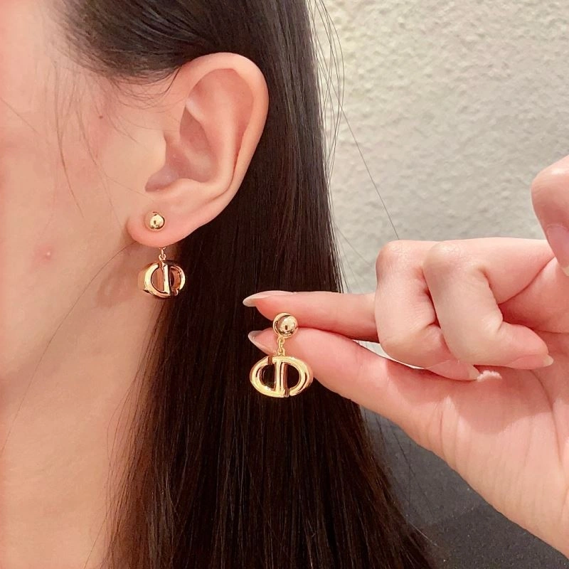 Christian Dior Earrings Trendy 234568