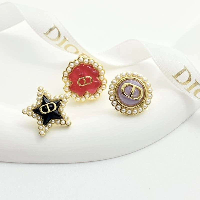 Elegant Christian Dior Earrings 234511