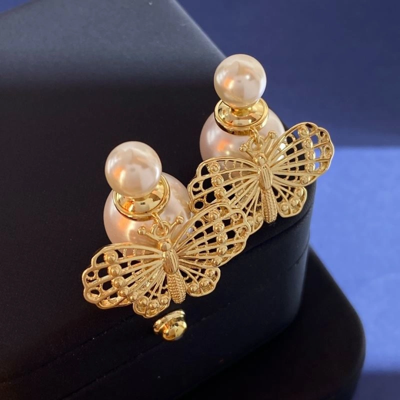Christian Dior Earrings Sophisticated 234488