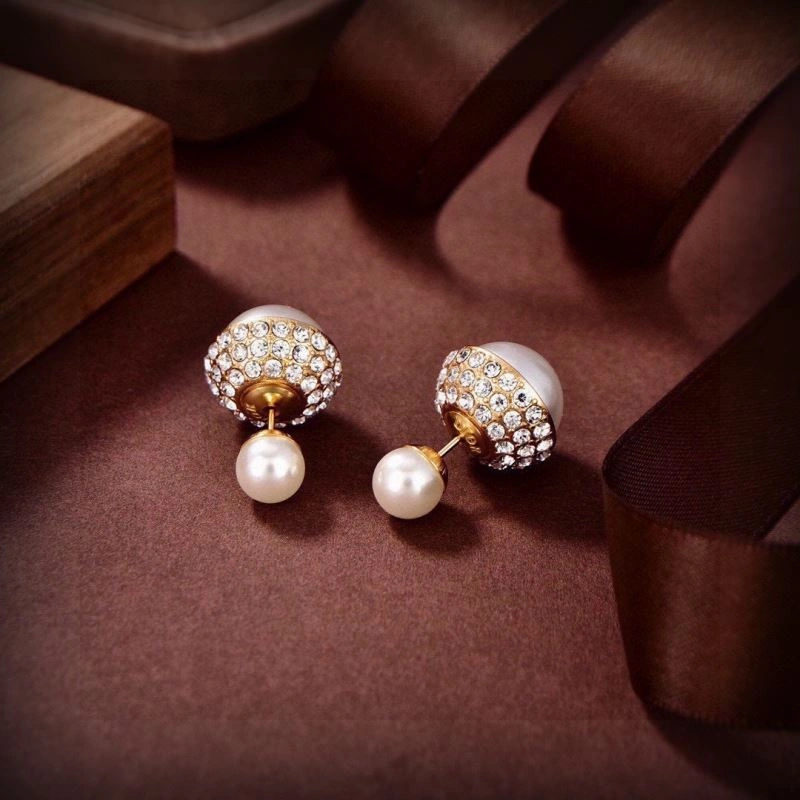 Affordable Christian Dior Earrings 234485