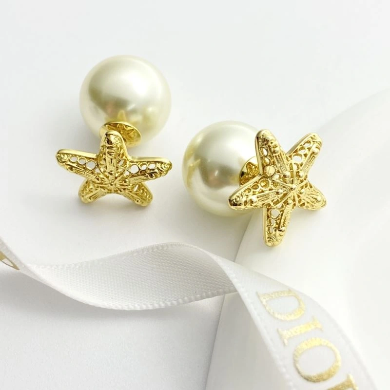 MoistureWicking Christian Dior Earrings 234477