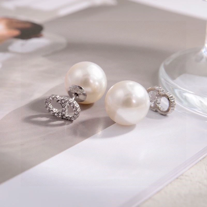 Flexible Christian Dior Earrings 234225