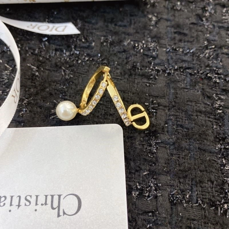 OnTrend Christian Dior Earrings 234210