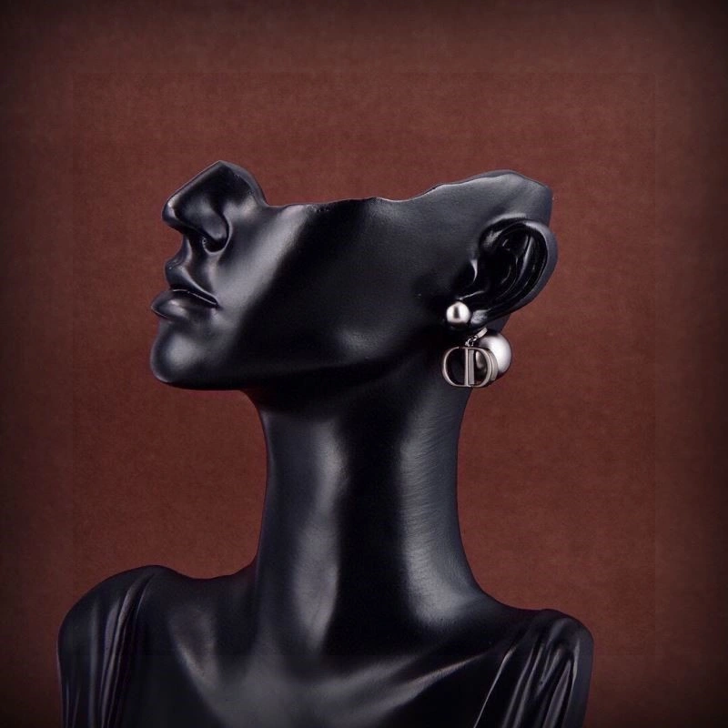 Christian Dior Earrings TimelessDesign 234208