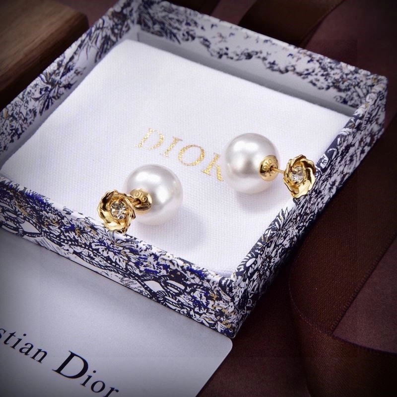 Christian Dior Earrings Neat 234176