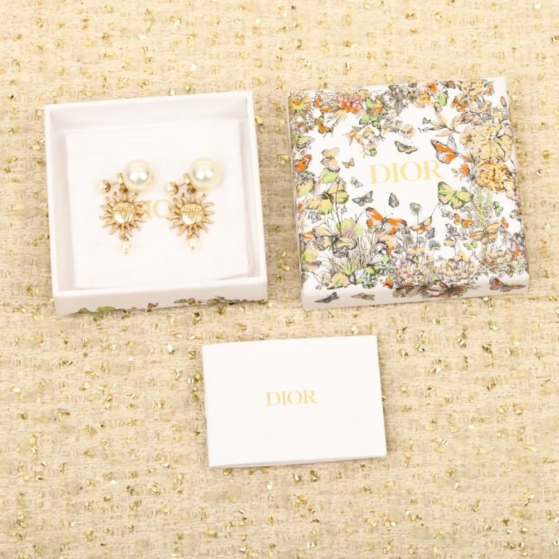 Christian Dior Earrings EyeCatching 234169