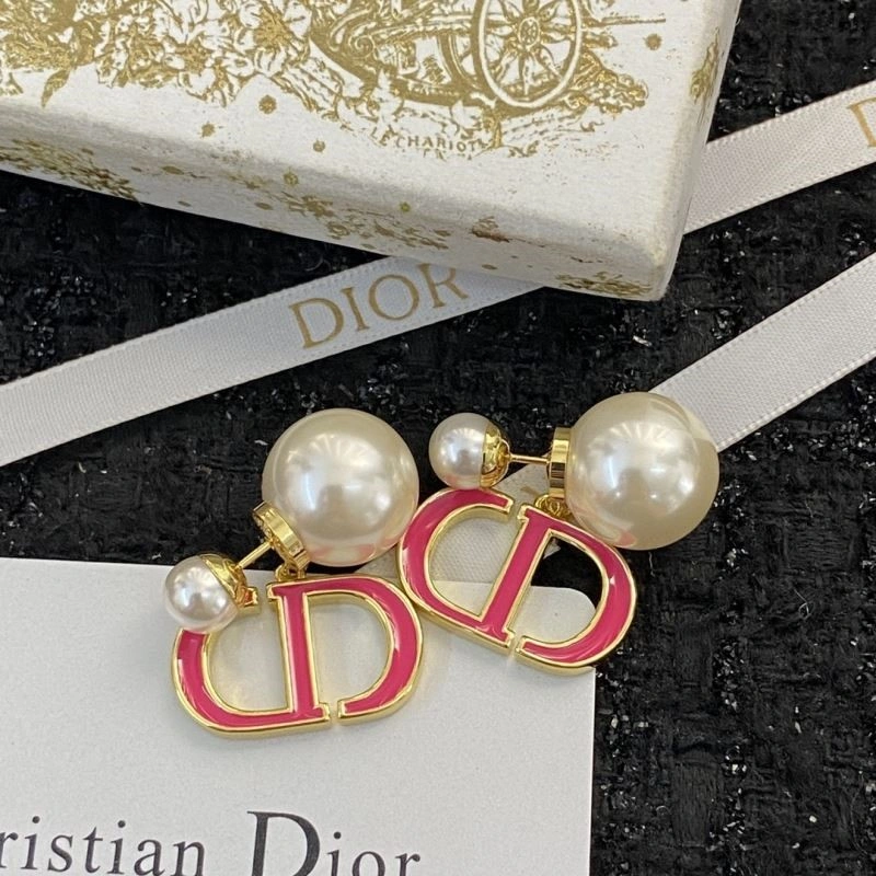 Christian Dior Earrings Comfortable 234178