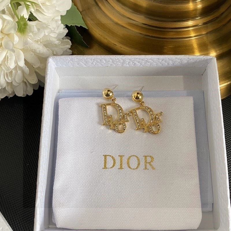ModernLook Christian Dior Earrings 233911
