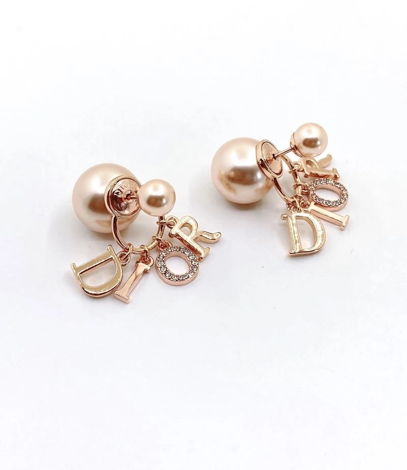 SmoothTexture Christian Dior Earrings 233912