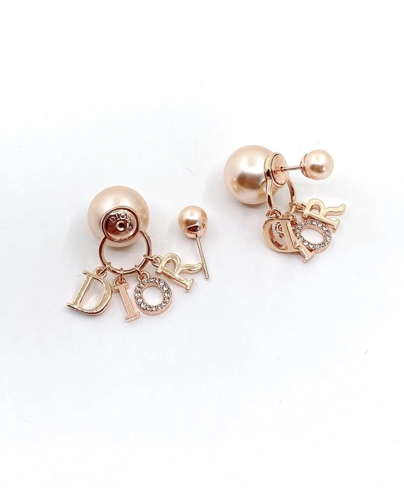 SmoothTexture Christian Dior Earrings 233912