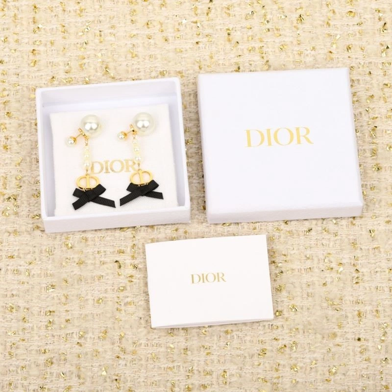 Flexible Christian Dior Earrings 233863