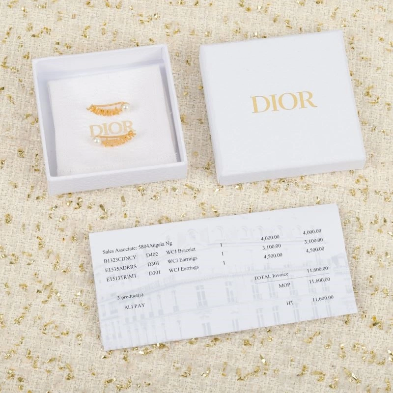 FashionForward Christian Dior Earrings 233638