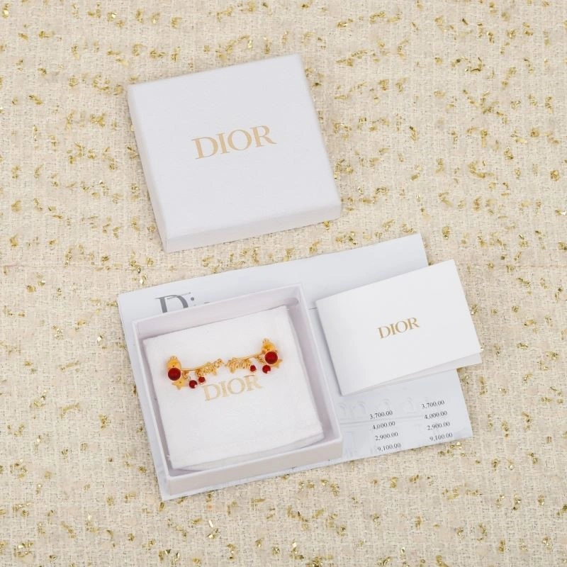 Sophisticated Christian Dior Earrings 233615