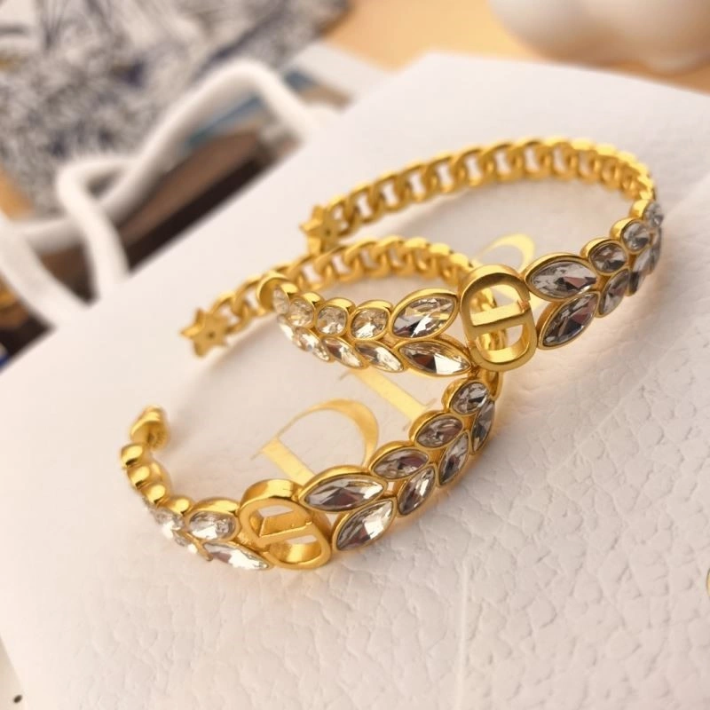 Christian Dior Earrings OnTrend 233563