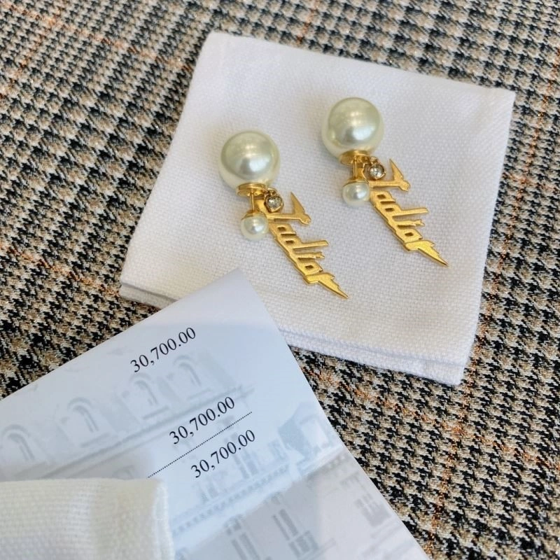 Christian Dior Earrings BestValue 233550