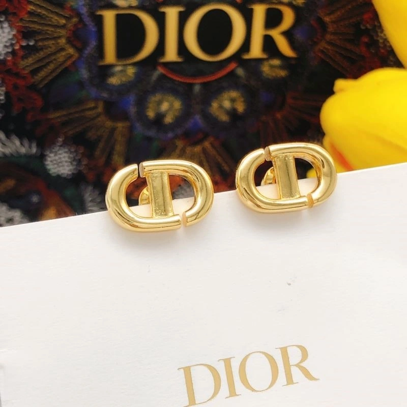 Cozy Christian Dior Earrings 233198