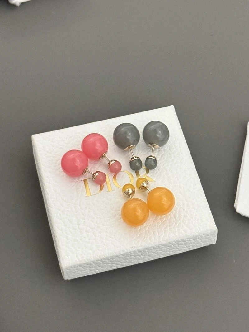 Comfortable Christian Dior Earrings 233178