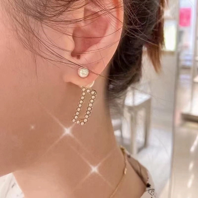 Christian Dior Earrings Trendy 233161