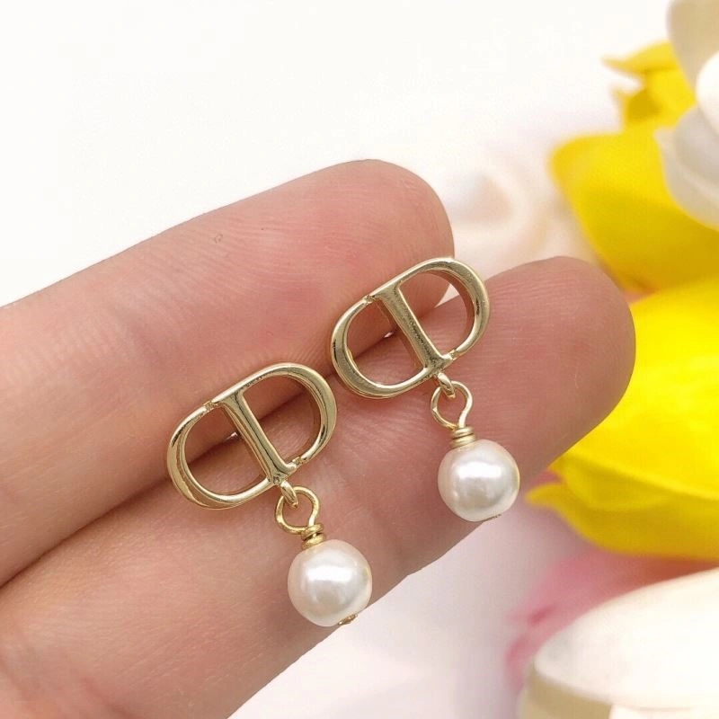 Christian Dior Earrings EasyMatch 233183