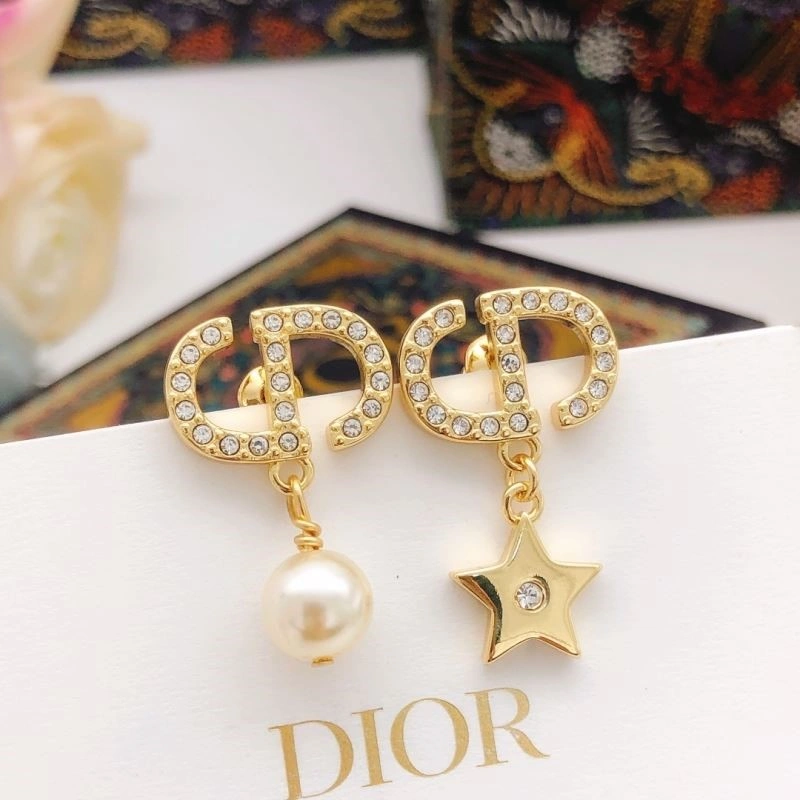 Christian Dior Earrings Functional 233142