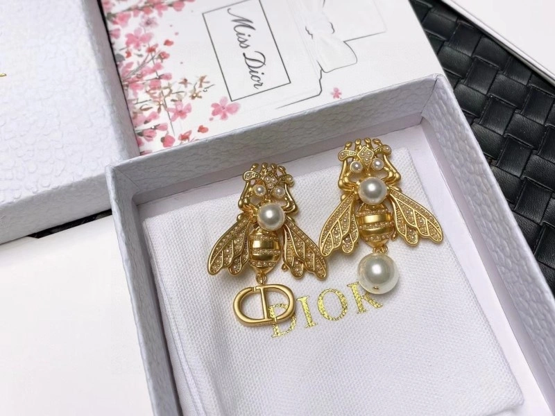 Flexible Christian Dior Earrings 233140